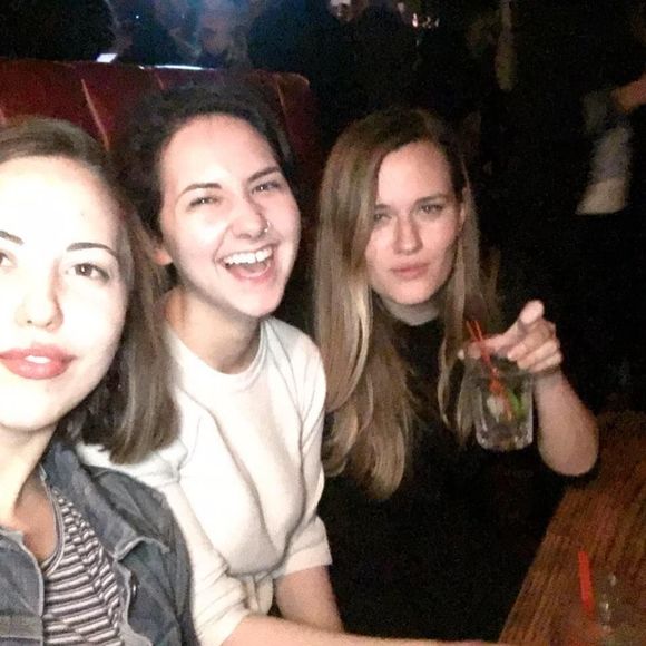 Meet your Posher, Madeleine - Picture 1 of 1